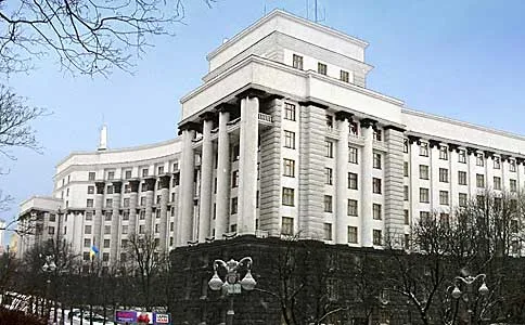Уряд пропонує прискорити повернення викрадених за кордон дітей